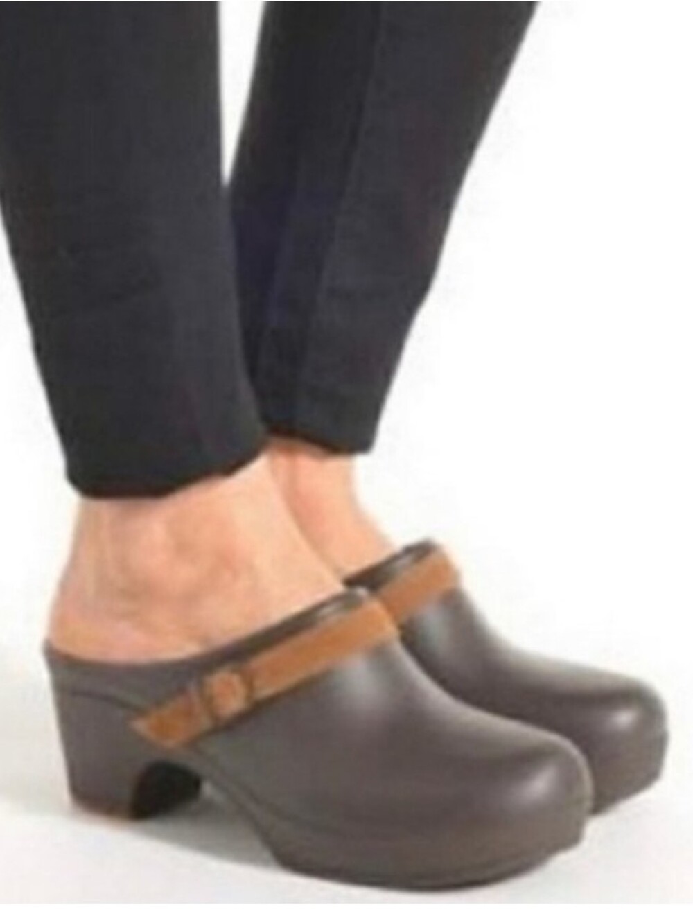 NWT Crocs Sarah Clogs With Leather Strap Espresso Brown Size 11